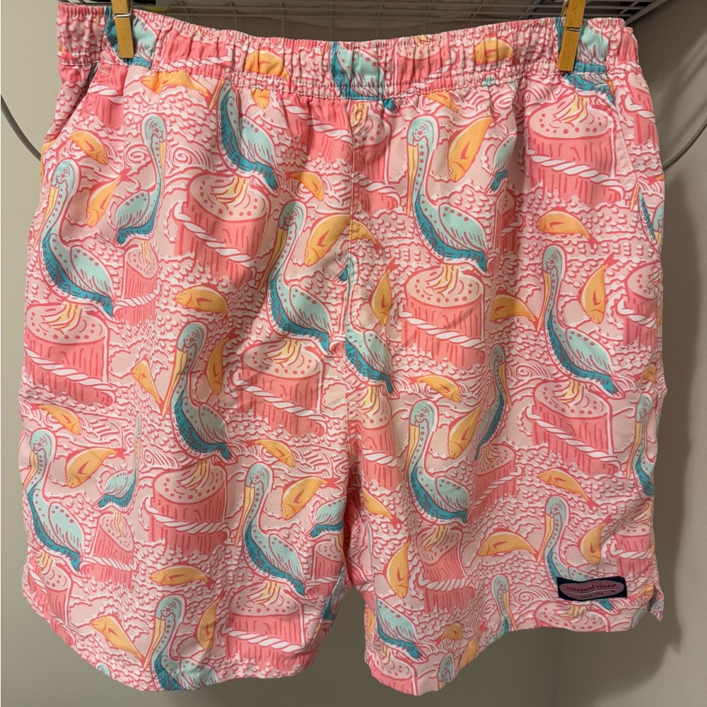 Vineyard vines Men’s swim trunks size Large